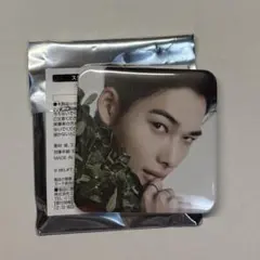 ENHYPEN 宵 YOI カフェ CAFE ジェイク JAKE 缶バッジ ENHYPEN CAFE カフェ 宵 缶バッジ ヒスン - メルカリ