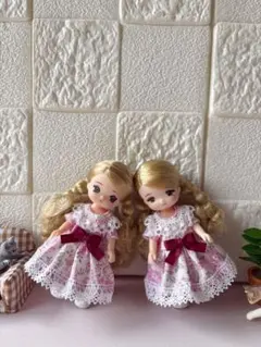ミキちゃんマキちゃん服　リカちゃん　ハンドメイド117