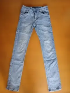 チープマンデースキニーデニム