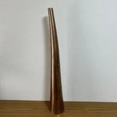 C284 金属製 ロング花器 円錐型ブロンズピンクゴールド 高さ82cm 展示品 C284 金属製 ロング花器 円錐型ブロンズピンクゴールド 高さ82cm 展示