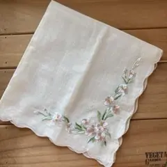 2025年最新】和光 手刺繍ハンカチの人気アイテム - メルカリ