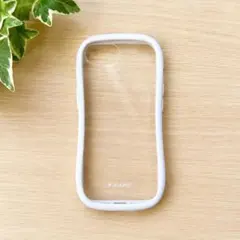 VIAMO iPhone用ケース ホワイト 16e 17e