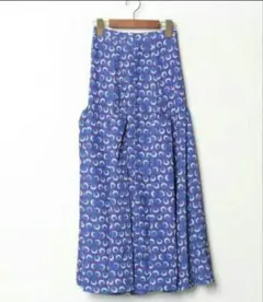 アンスリードトライアングルタックスカート新品未使用 UN3D.（アンスリード）の「TRIANGLE TUCK SK / トライアングル