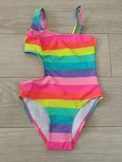 新品✩レインボーストライプ水着