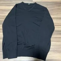 UNIQLO メリノウールVネックセーター ブラック Lサイズのサムネイル