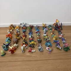 【希少】ポケモン 指人形 約80体まとめ売りのサムネイル