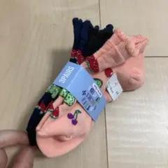 新品✨靴下　16-18㎝　お得な3足セット✨送料無料‼️✨