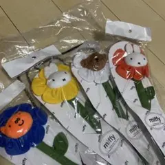 ミッフィー フラワー ぬいぐるみ 花束 ブルーナ - メルカリ