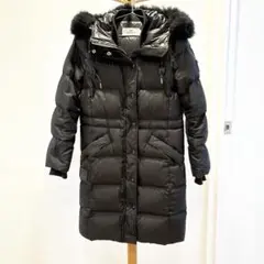 COACH ダウンジャケット ブラック XS 美品のサムネイル