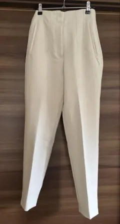 ZARA テーパードパンツ XS