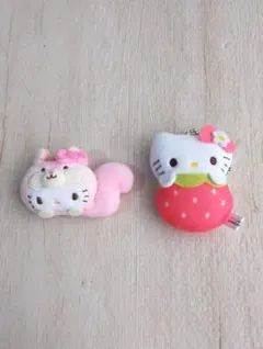 ハローキティ ぬいぐるみ ストラップ付き　ぬいぐるみバッチ　2点セット
