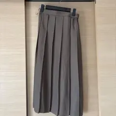 UNIQLO プリーツスカート　裏地付き