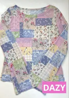 DAZY　パッチワークデザイン 長袖　シースルー　トップス