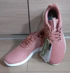 新品タグ付け◯リーボック スニーカー 24センチ ピンク