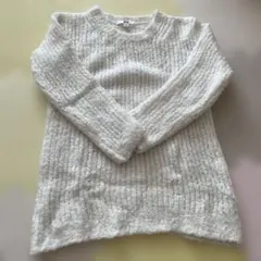 UNIQLO ホワイトニット　セーター 140サイズ