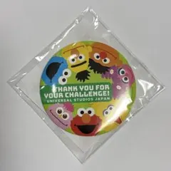 新品未開封　USJ セサミストリート 缶バッジ