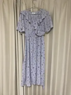 ワンピース　earth 半袖　フリルワンピース