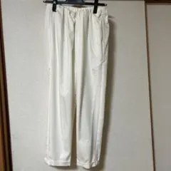マルシャルテル白パンツのサムネイル