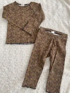 【H&M】オーガニックコットンセットアップ　ブラック×オレンジ　size86