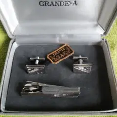 GRANDE A ネクタイピン カフスセット