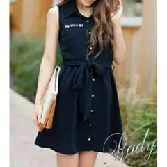 【Rady】ほぼ未使用　美品　ベルト付　ネイビー ノースリーブ シャツドレス