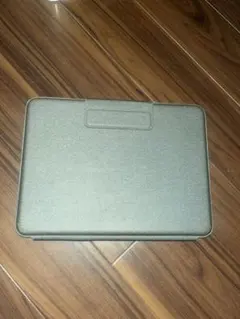 Item thumbnail for item c8050b63-46ba-41aa-b781-c2b7597806cc