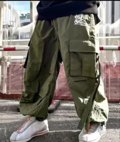 【最終26日まで】A'GEM カーゴパンツ オリーブ色 フリーサイズ当日発送ok