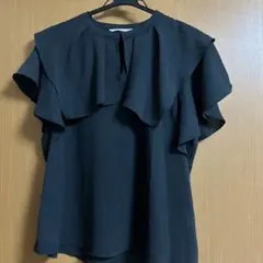 Te chichi TERRASSE フリル袖黒シャツのサムネイル