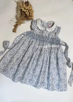 再入荷　花柄　スモッキング　ワンピース　ファミリア好き