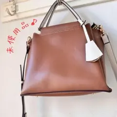 未使用品 送料込 バイカラー 2WAY ハンドバッグ ショルダー 茶 白 軽量のサムネイル