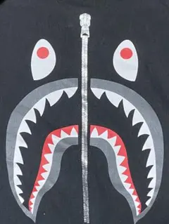 ABATHING APE・アベイシングエイプ シャーク Tシャツ 黒Mサイズ