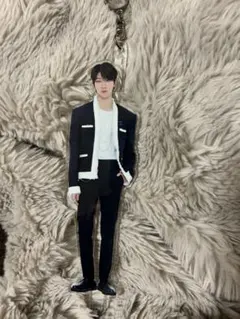 SEVENTEEN ミンハオ THE8 アクリルスタンド アクスタ Follow - メルカリ