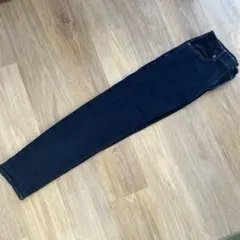 UNIQLOダークブルー スキニーパンツ ウエストゴム付きサイズ160