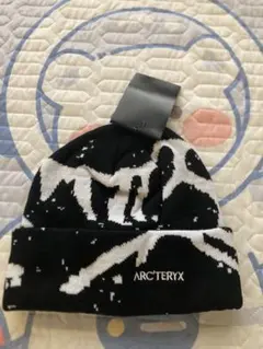 Arc'teryx ニット帽 ビーニー 新品！