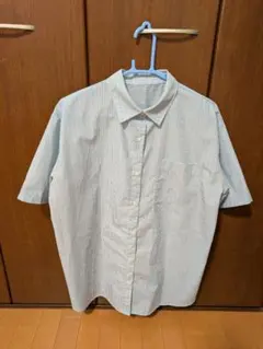 ストライプ 水色 半袖シャツ Mサイズ