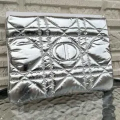 新品 DIOR ディオール シルバー ポーチ ノベルティ カナージュのサムネイル