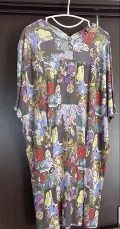 SALE！あちゃちゅむムチャチャ　ディズニー不思議の国のアリス　ワンピースのサムネイル