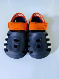 ☆美品☆11.0〜13.0cm☆キッズ用adidasアディダスのサンダル☆