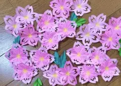 桜　重ね桜　折り紙　ハンドメイド　入園式壁面飾り　春壁面飾り　桜壁面飾り　行事