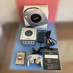 ゲームキューブ　本体セット　シルバー　箱、取説付き