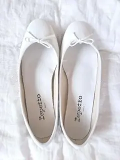 新品 レペットrepetto 旧サイズ38 23.5 白