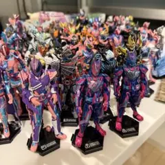装動 仮面ライダーリバイス フィギュア 50体セット 脚なし脚付き悪魔バイスあり 装動 仮面ライダーリバイス フィギュア 50体セット 脚なし脚付き悪魔