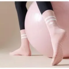 Alo yoga ピンク ソックス　靴下