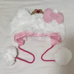 キティちゃん フワフワ帽子 ポンポン付き　王冠