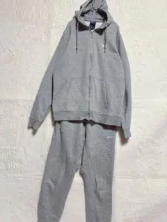 Nike ナイキパーカー 上下　グレーLサイズ！セットアップ❣️刺繍ゴロ【美品】