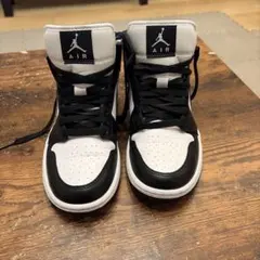 ら*ぁ様 【美品】Air Jordan ハイカットスニーカー ホワイト/ブラック