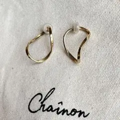 Chainonシェノン K10 ツイストフープ イヤリング ゴールドのサムネイル