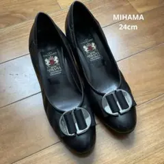 Item thumbnail for item 8e682f2a-117a-40ec-9ed4-afb3ba56e484