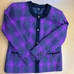 Item thumbnail for item c9667eca-a171-40cf-af58-69797e8cd81a