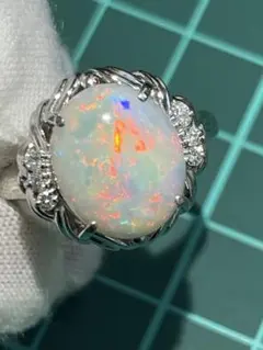 美品【天然 オパール 大粒 3.0ct リング 】 ダイヤ 0.4ct K18 - メルカリ